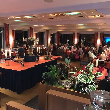 Hotel Rheinterrasse Benrath 뒤셀도르프 외부 사진
