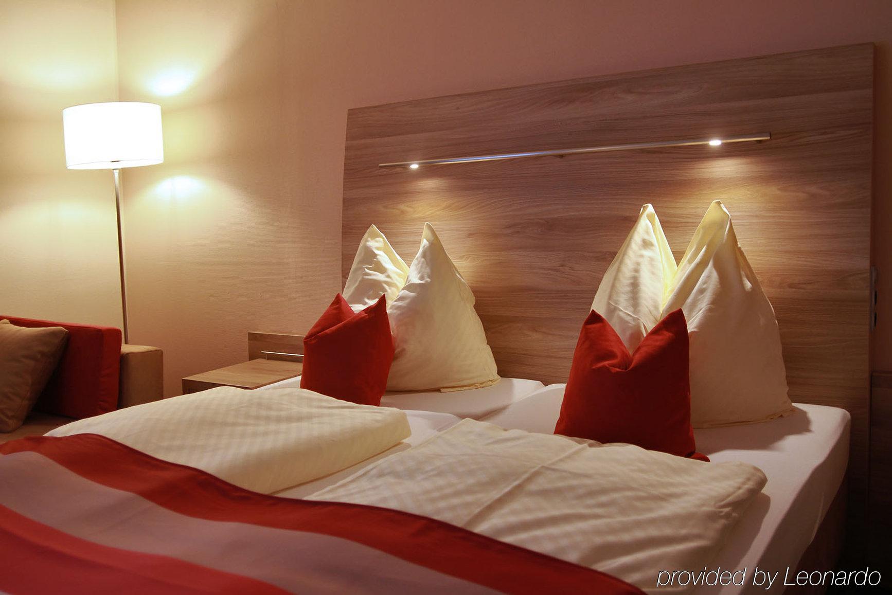 Hotel Rheinterrasse Benrath 뒤셀도르프 외부 사진